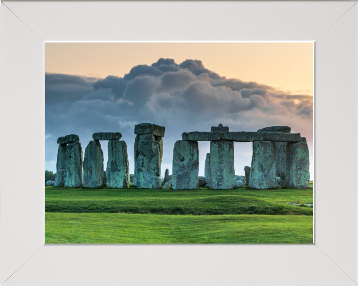 Stonehenge in Wiltshire at sunset Photo Print - Canvas - Framed Photo Print - Hampshire Prints