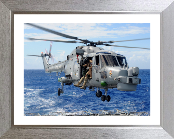 Royal Navy Lynx Mk 8 Helicopter Hovering | Photo Print | Military | Aircraft | Royal Navy | Wall Art | Home Decor | NAS | Aviation | Forces Hampshire Prints