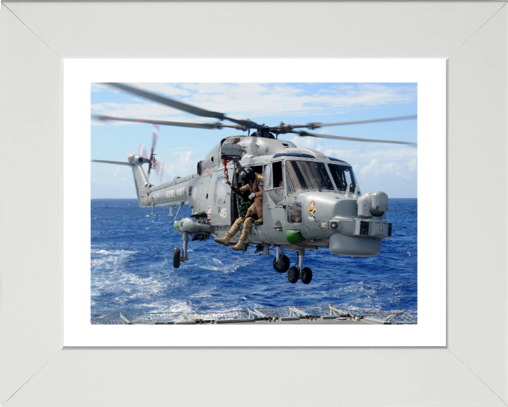 Royal Navy Lynx Mk 8 Helicopter Hovering | Photo Print | Military | Aircraft | Royal Navy | Wall Art | Home Decor | NAS | Aviation | Forces Hampshire Prints