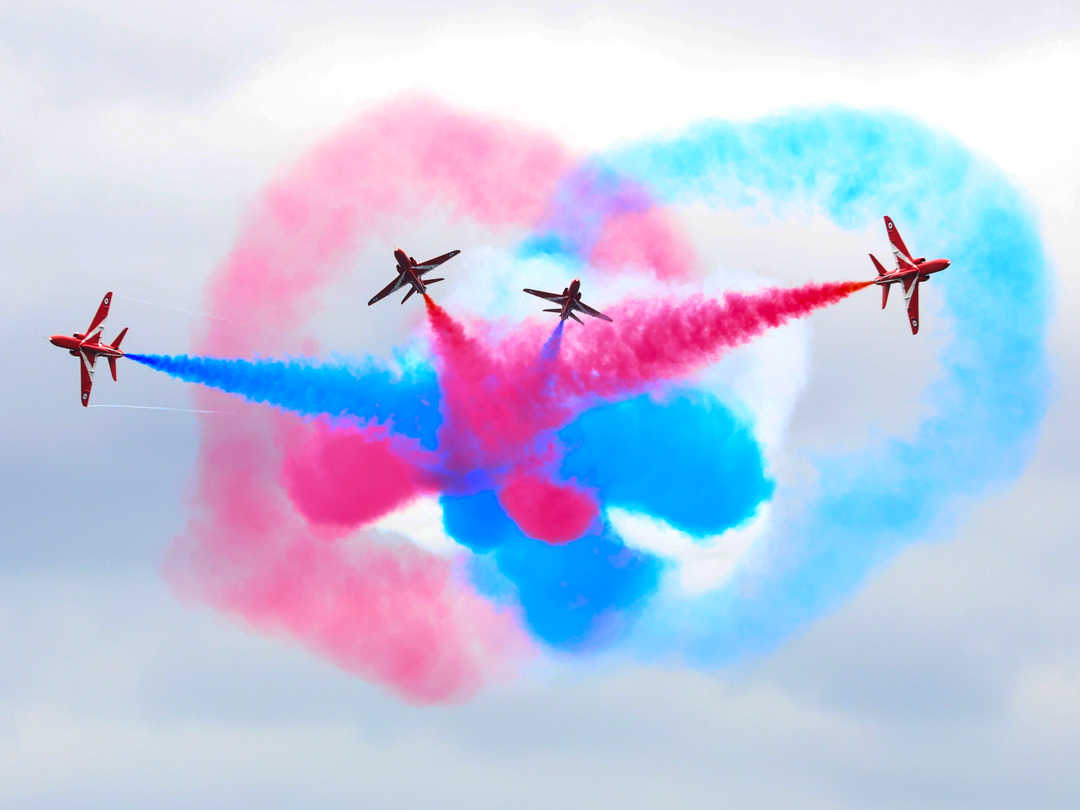 RAF Red Arrows display | Photo Print | Military | Aircraft | Royal Air Force | Wall Art | Home Decor | Print | Jets | Aviation | Photography Hampshire Prints 6 x 4 No Frame No