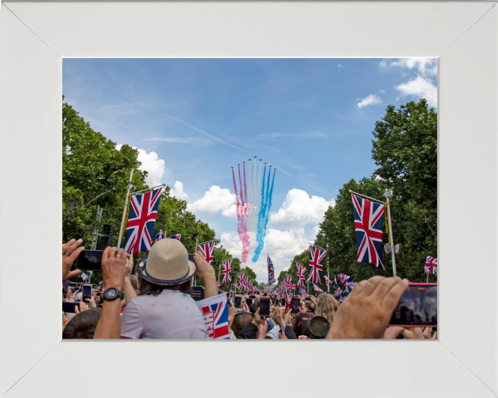 RAF Red Arrows Over the Mall London | Photo Print | Military | Aircraft | Royal Air Force | Wall Art | Home Decor | Print | Jets | Aviation Hampshire Prints 10 x 8 White Frame No