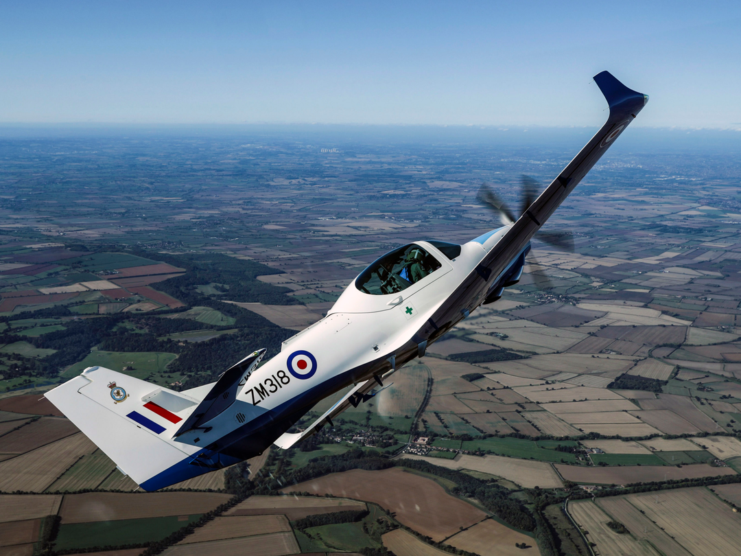 A Grob Prefect T1 in flight | Photo Print | Framed Print | Military | Aircraft | Royal Air Force | Wall Art | Home Decor | Aviation | Photography Hampshire Prints 6 x 4 No Frame No