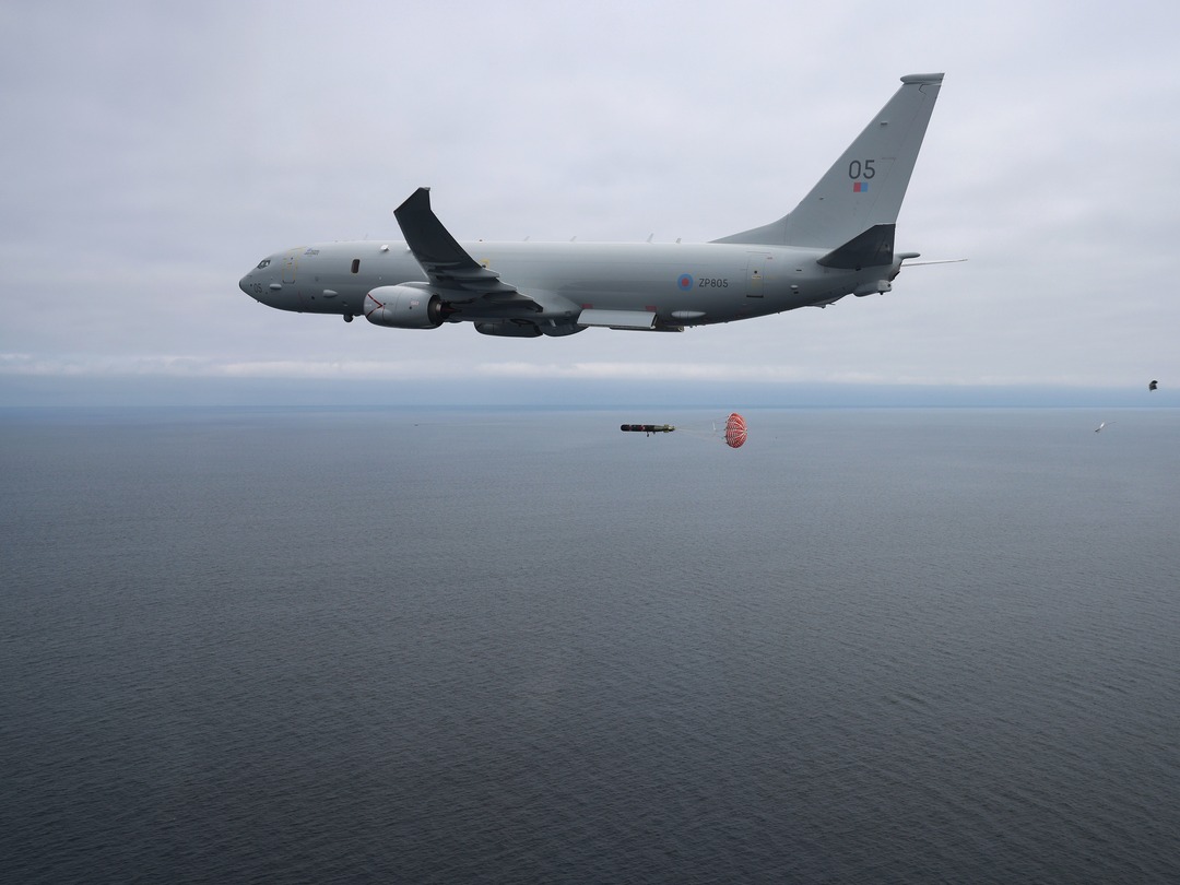 RAF Poseidon (P-8A) releasing a torpedo | Photo Print | Framed Print | Military | Aircraft | Royal Air Force | Wall Art | Home Decor | Aviation | Photography Hampshire Prints 6 x 4 No Frame No