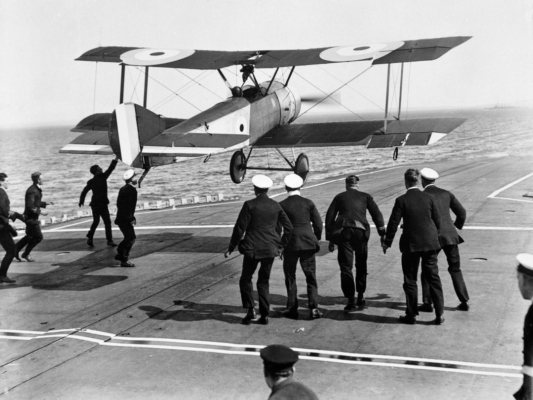 RAF Sopwith Pup Flight deck Landing | Photo Print | Framed Print | Military | Aircraft | Royal Air Force | Wall Art | Home Decor | Aviation | Photography Hampshire Prints 6 x 4 No Frame No