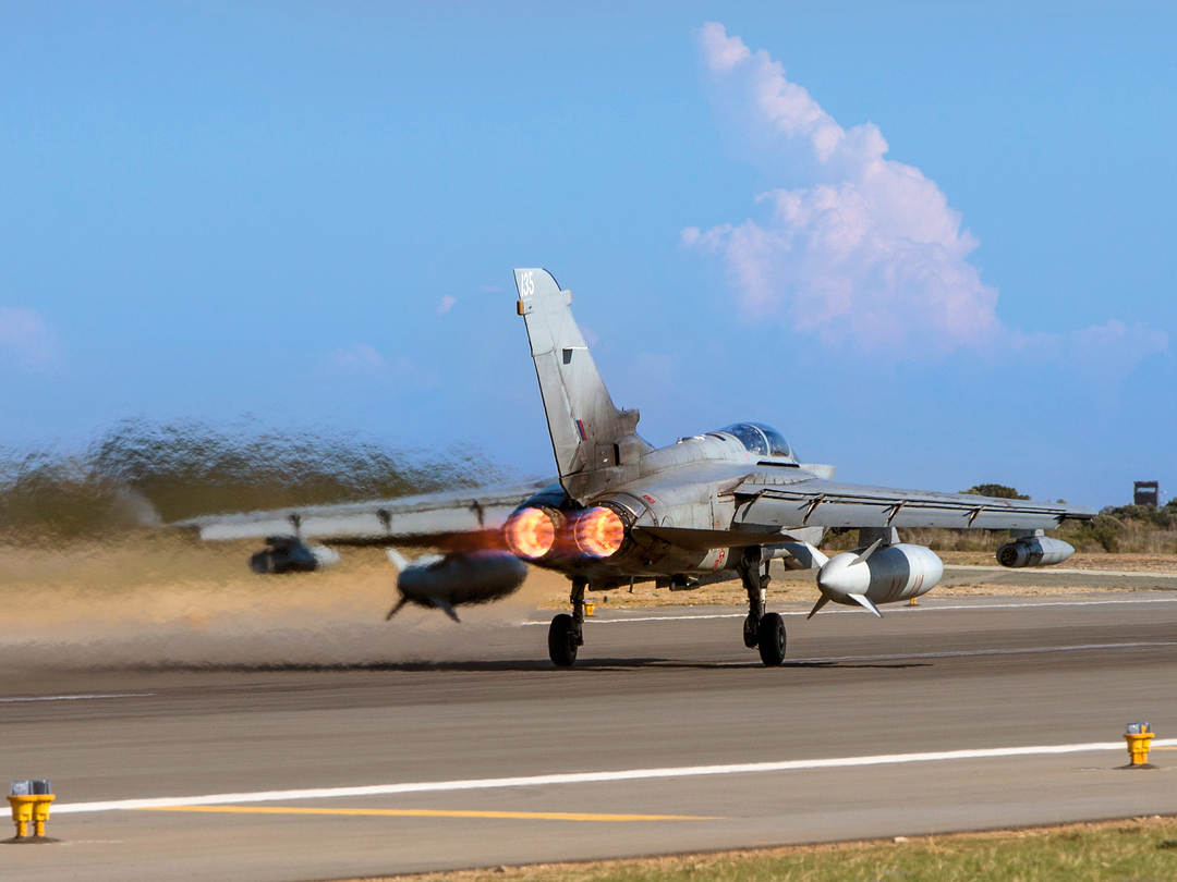 RAF Tornado GR4 Taking off | Photo Print | Framed Print | Military | Aircraft | Royal Air Force | Wall Art | Home Decor | Aviation | Photography Hampshire Prints 6 x 4 No Frame No