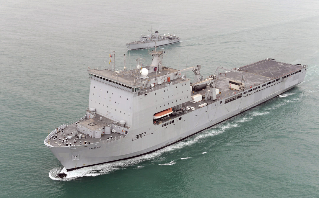 RFA Lyme Bay L3007 | Photo Print | Framed Print | Bay Class | Auxiliary Dock | Royal Fleet Auxiliary Hampshire Prints