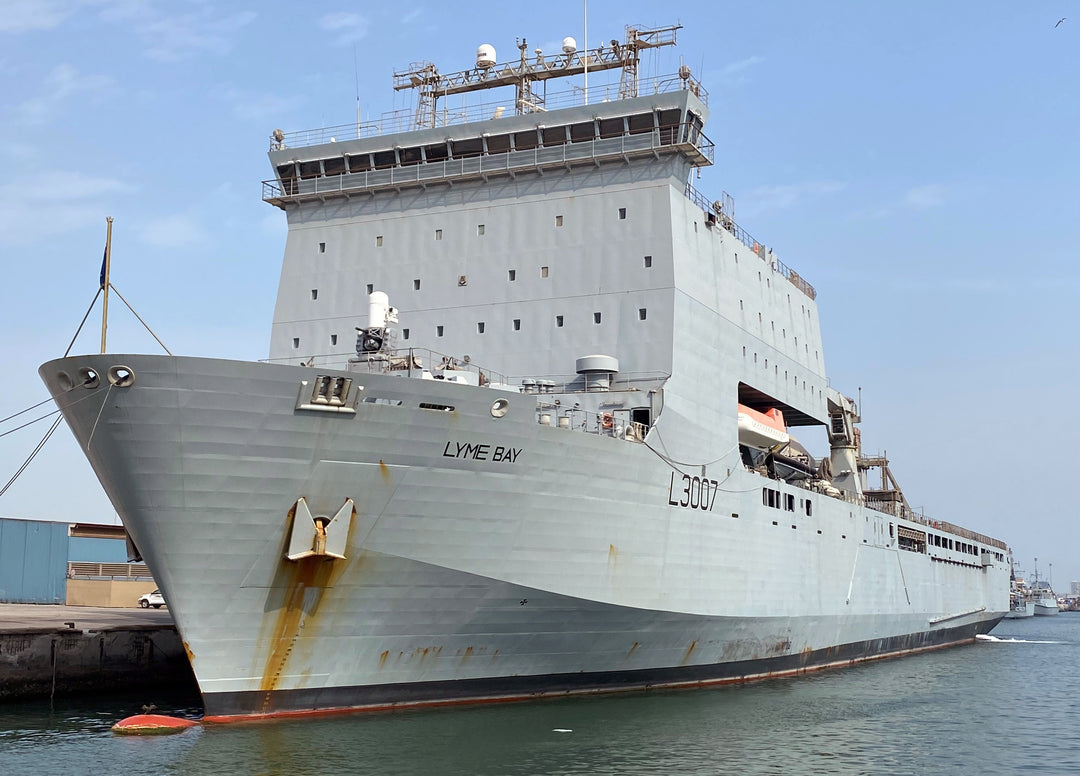 RFA Lyme Bay L3007 | Photo Print | Framed Print | Bay Class | Auxiliary Dock | Royal Fleet Auxiliary Hampshire Prints