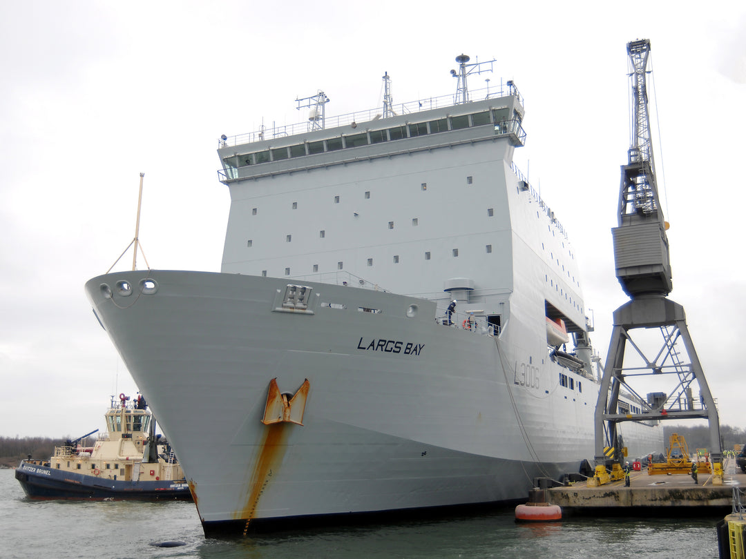 RFA Largs Bay L3006 | Photo Print | Framed Print | Bay Class | Auxiliary Dock | Royal Fleet Auxiliary Hampshire Prints