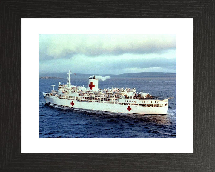 SS Uganda | Photo Print | Framed Print | Poster | Hospital Ship | Royal Navy Hampshire Prints