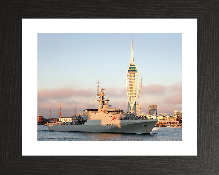 HMS Trent P224 Royal Navy River class offshore patrol vessel Photo Print or Framed Print - Hampshire Prints