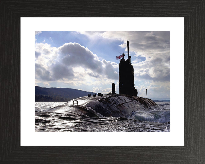 HMS Superb S109 Royal Navy Swiftsure class Submarine Photo Print or Framed Print - Hampshire Prints