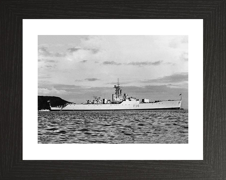 HMS Whitby F36 | Photo Print | Framed Print | Whitby Class | Frigate | Royal Navy Hampshire Prints