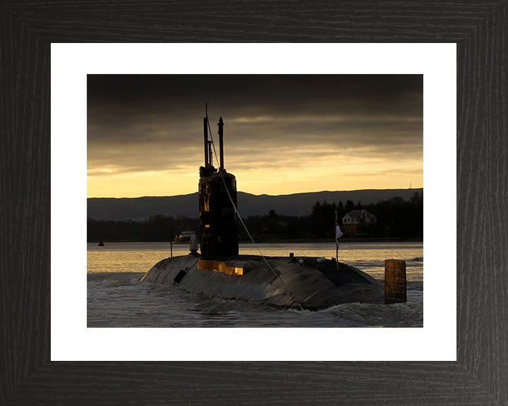 HMS Spartan S105 Submarine | Photo Print | Framed Print | Swiftsure Class | Royal Navy Hampshire Prints