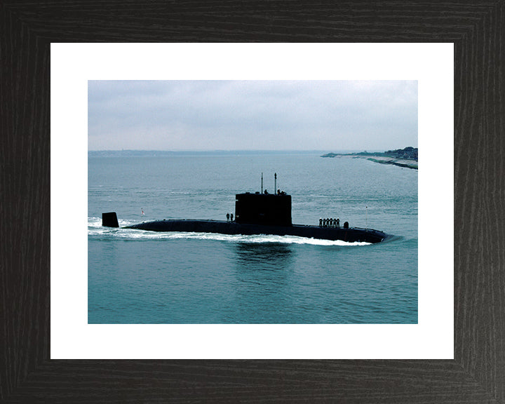 HMS Ursula S42 Royal Navy Victoria class Submarine Photo Print or Framed Print - Hampshire Prints