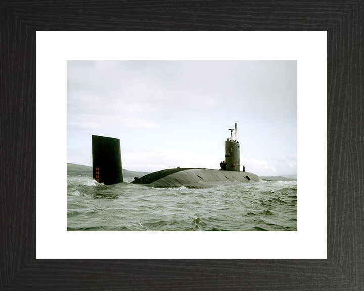 HMS Swiftsure S126 Submarine | Photo Print | Framed Print | Swiftsure Class | Royal Navy Hampshire Prints