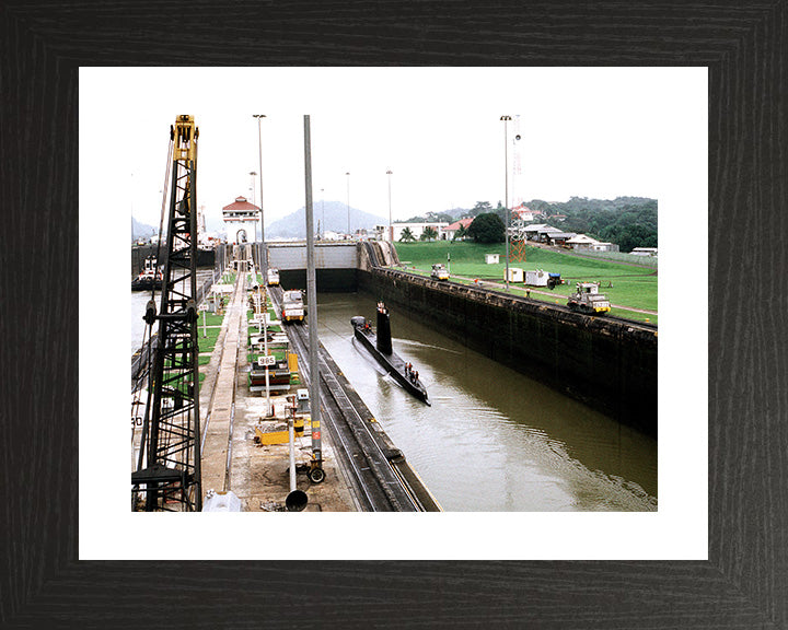 HMS Ocelot S17 Royal Navy Oberon class Submarine Photo Print or Framed Print - Hampshire Prints