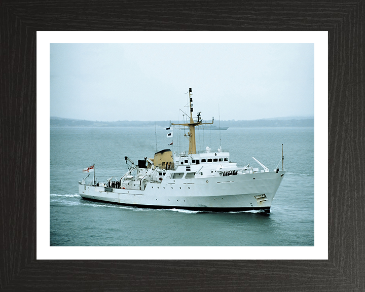 HMS Fawn A325 Royal Navy Bulldog class ship Photo Print or Framed Print - Hampshire Prints