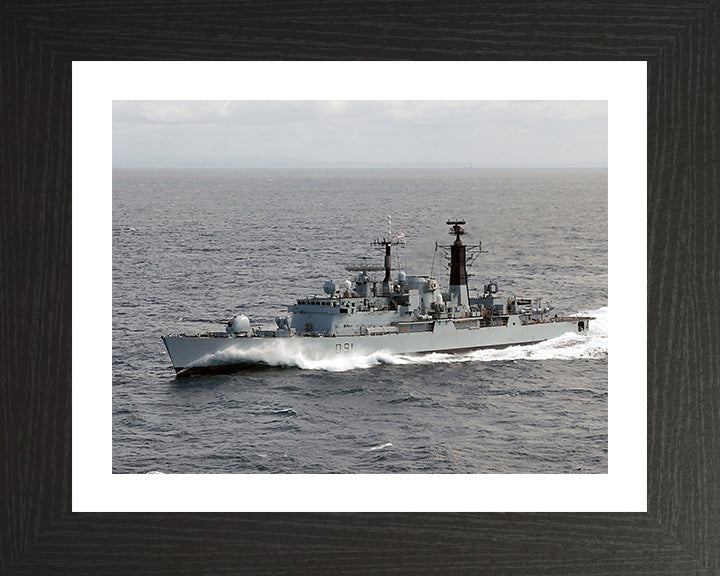 HMS Nottingham D91 | Photo Print | Framed Print | Poster | Type 42 | Destroyer | Royal Navy Hampshire Prints