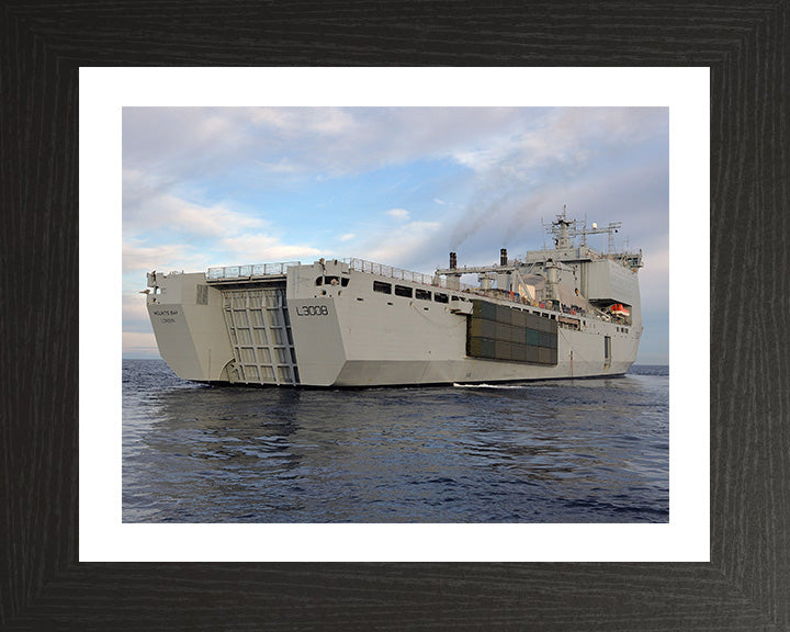 RFA Mounts Bay L3008 | Photo Print | Framed Print | Bay Class | Auxiliary Dock | Royal Fleet Auxiliary Hampshire Prints
