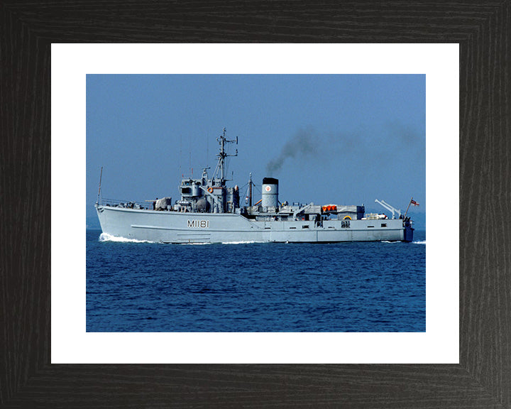 HMS Sheraton M1181 | Photo Print | Framed Print | Ton Class | Minesweeper | Royal Navy Hampshire Prints
