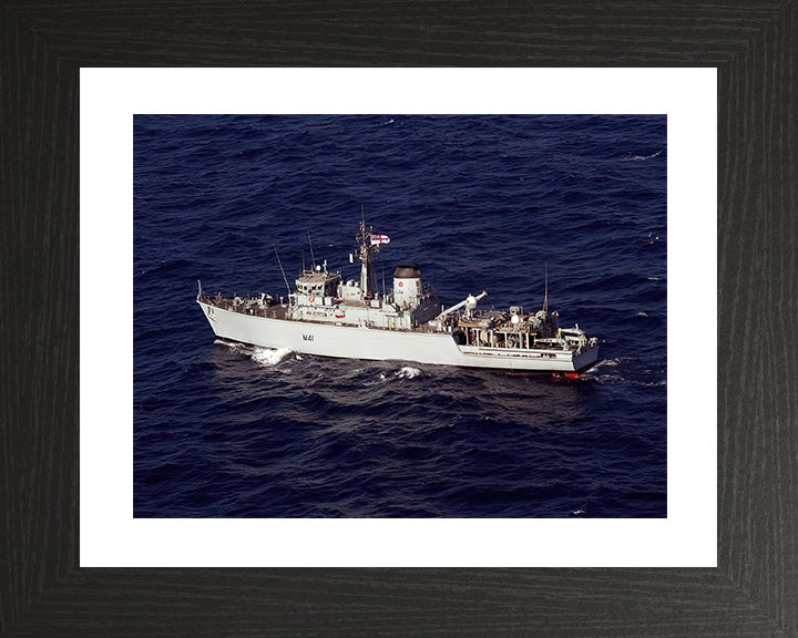 HMS Quorn M41 Royal Navy Hunt class mine countermeasures vessel Photo Print or Framed Print - Hampshire Prints