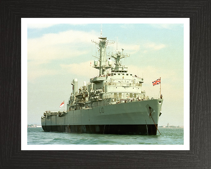 HMS Fearless L10 Royal Navy Fearless class amphibious ship Photo Print or Framed Print - Hampshire Prints