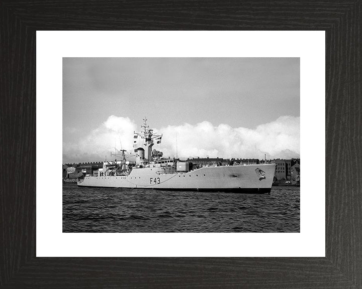 HMS Torquay F43 Royal Navy Whitby Class Frigate Photo Print or Framed Print - Hampshire Prints
