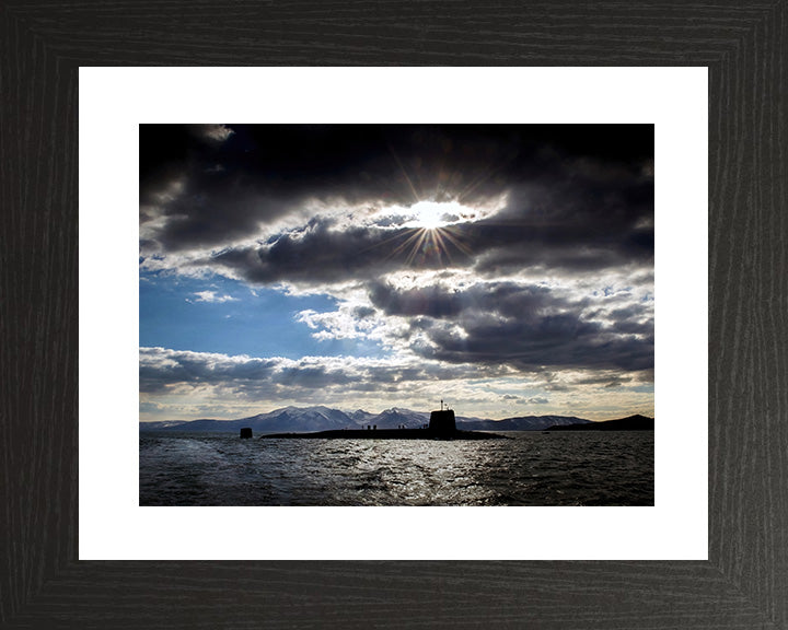 HMS Victorious S29 Royal Navy Vanguard class Submarine Photo Print or Framed Print - Hampshire Prints