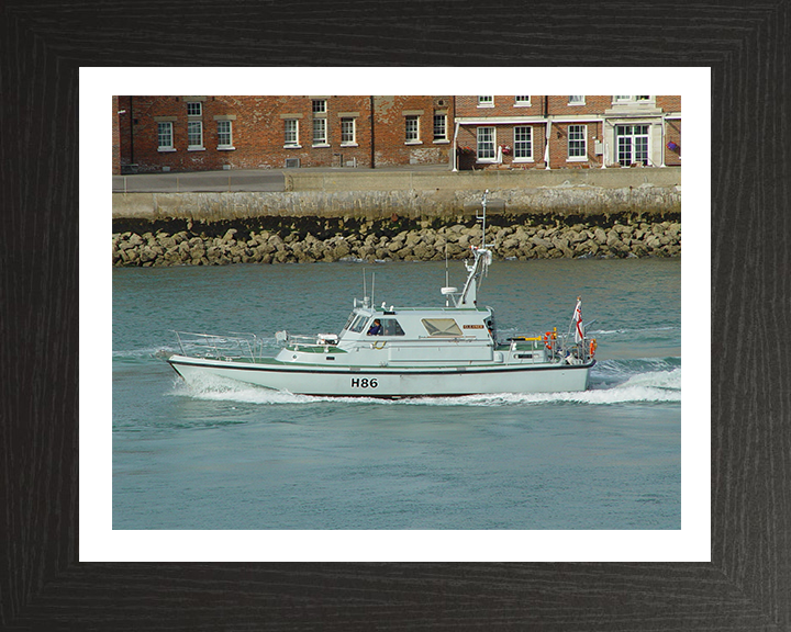 HMS Gleaner H86 Royal Navy Survey Motor Launch Photo Print or Framed Photo Print - Hampshire Prints