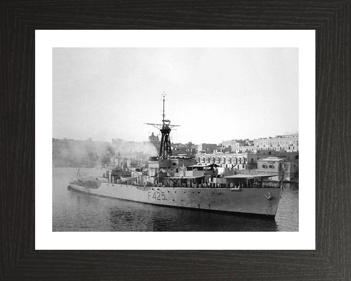 HMS Loch Dunvegan F425 (K425) | Photo Print | Framed Print | Loch Class | Frigate | Royal Navy Hampshire Prints