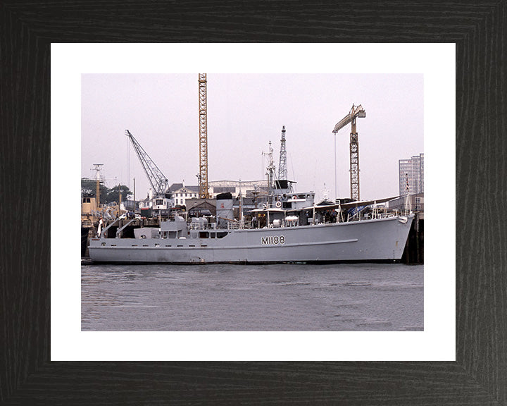 HMS Walkerton M1188 Royal Navy Ton Class Minesweeper Photo Print or Framed Print - Hampshire Prints