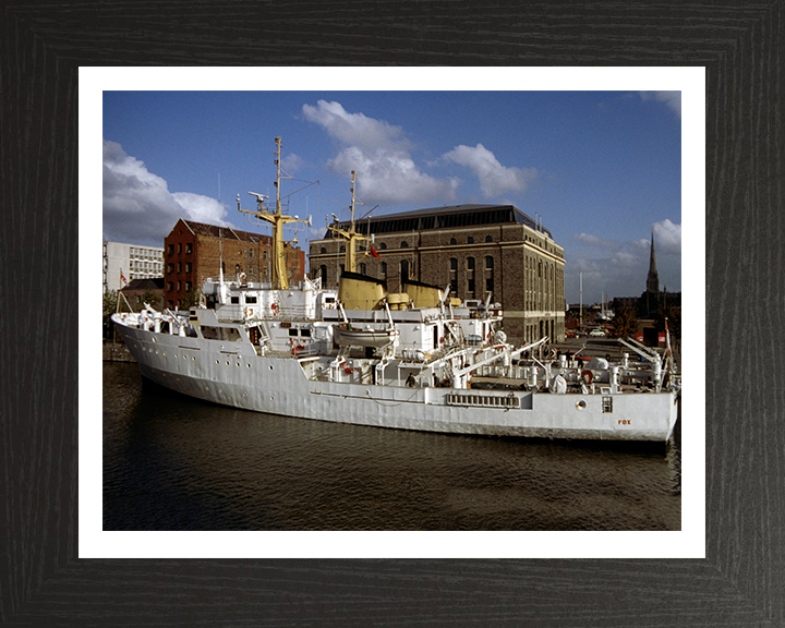 HMS Fox A320 Royal Navy Bulldog class ship Photo Print or Framed Print - Hampshire Prints