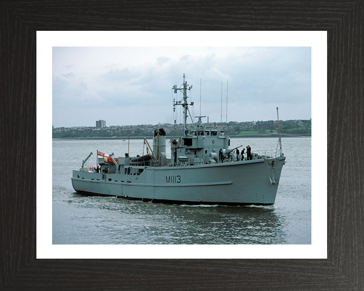 HMS Brereton M1113 | Photo Print | Framed Print | Ton Class | Minesweeper | Royal Navy Hampshire Prints