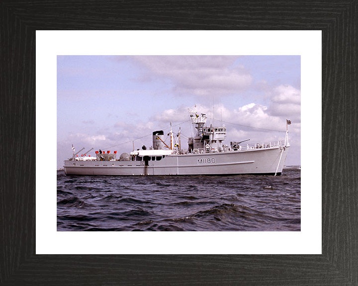 HMS Shavington M1180 Royal Navy Ton Class Minesweeper Photo Print or Framed Photo Print - Hampshire Prints