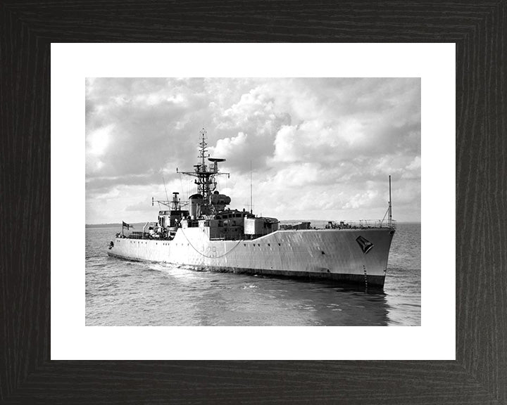 HMS Rhyl F129 | Photo Print | Framed Print | Poster | Rothesay Class | Frigate | Royal Navy Hampshire Prints