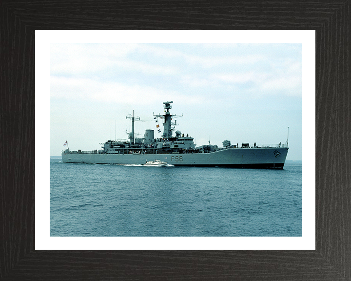 HMS Hermione F58 | Photo Print | Framed Print | Leander Class | Frigate | Royal Navy Hampshire Prints