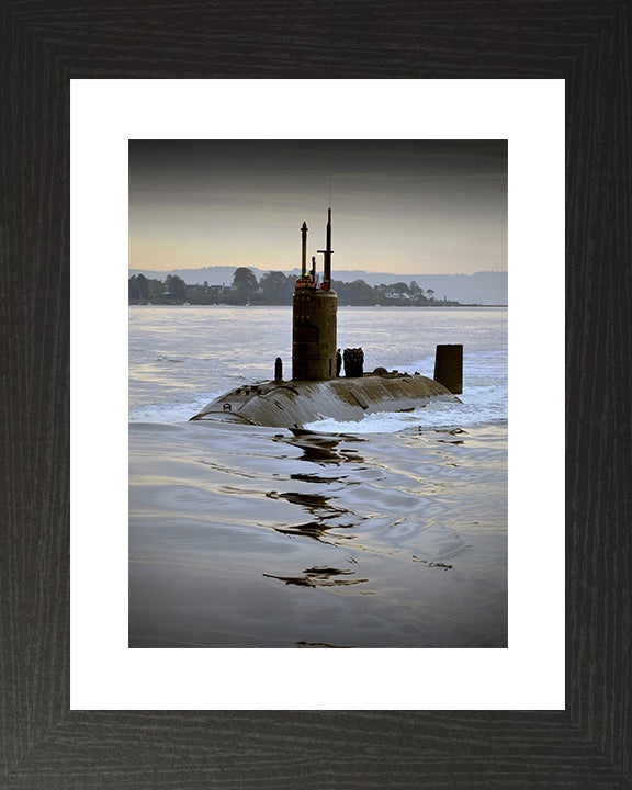 HMS Triumph S93 Submarine | Photo Print | Framed Print | Trafalgar Class | Royal Navy Hampshire Prints