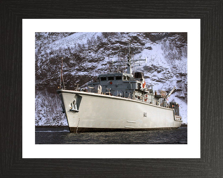 HMS Quorn M41 Royal Navy Hunt class mine countermeasures vessel Photo Print or Framed Print - Hampshire Prints