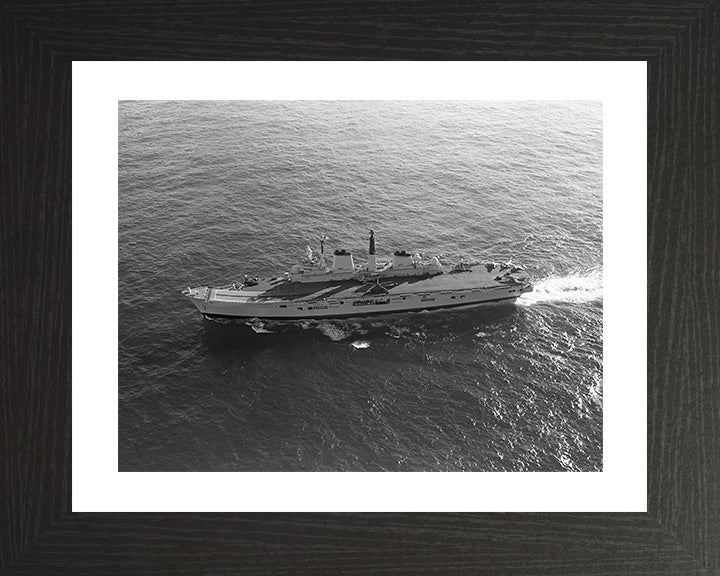 HMS Invincible R05 | Photo Print | Framed Print | Invincible Class | Aircraft Carrier | Royal Navy Hampshire Prints