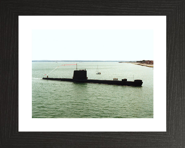 HMS Onyx S21 Royal Navy Oberon class Submarine Photo Print or Framed Print - Hampshire Prints