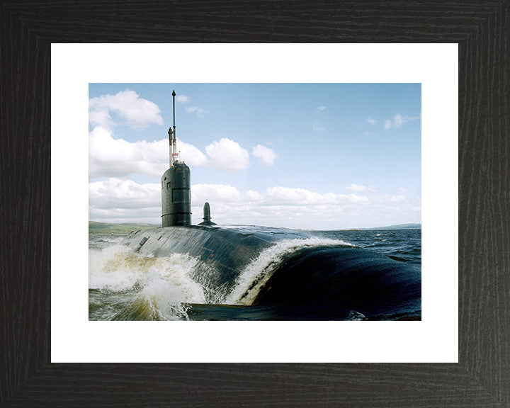 HMS Superb S109 Submarine | Photo Print | Framed Print | Swiftsure Class | Royal Navy Hampshire Prints
