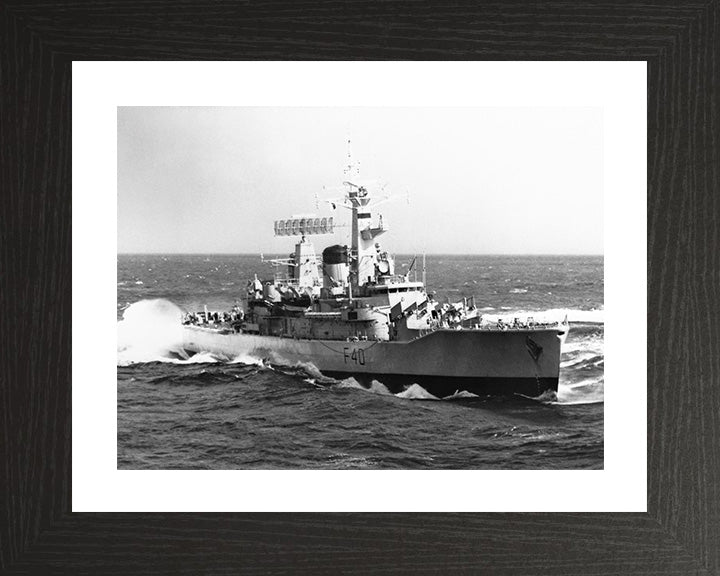 HMS Sirius F40 | Photo Print | Framed Print | Poster | Leander Class | Frigate | Royal Navy Hampshire Prints