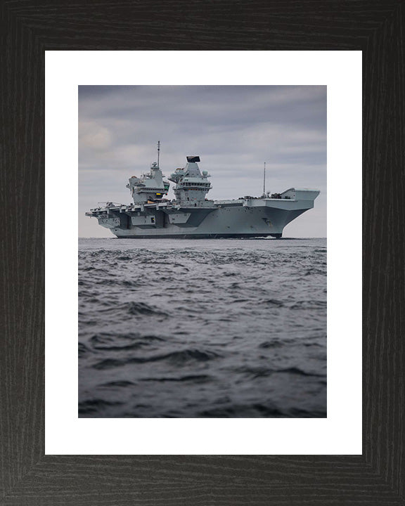 HMS Queen Elizabeth R08 Royal Navy Queen Elizabeth Class Aircraft Carrier Photo Print or Framed Print - Hampshire Prints