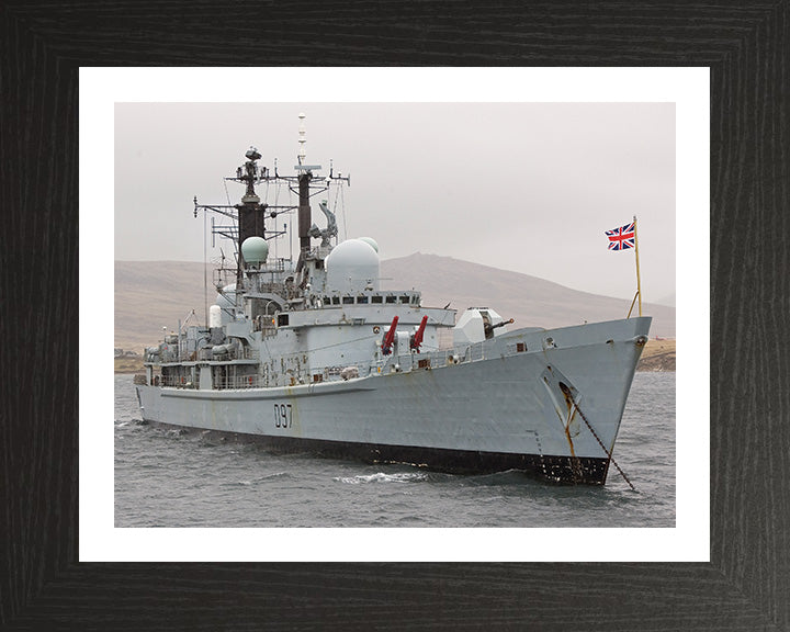 HMS Edinburgh D97 | Photo Print | Framed Print | Poster | Type 42 | Destroyer | Royal Navy Hampshire Prints