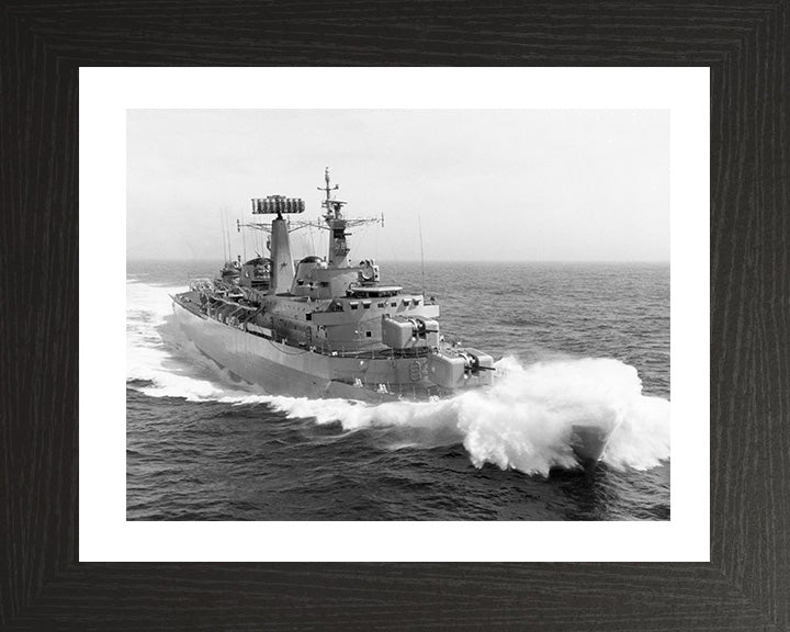 HMS London D16 | Photo Print | Framed Print | County Class | Destroyer | Royal Navy Hampshire Prints
