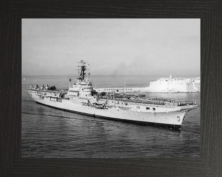 HMS Theseus R64 | Photo Print | Framed Print | Colossus Class | Aircraft Carrier | Royal Navy Hampshire Prints