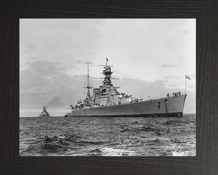 HMS Hood (51) | Photo Print | Framed Print | Admiral Class | Battlecruiser | Royal Navy Hampshire Prints