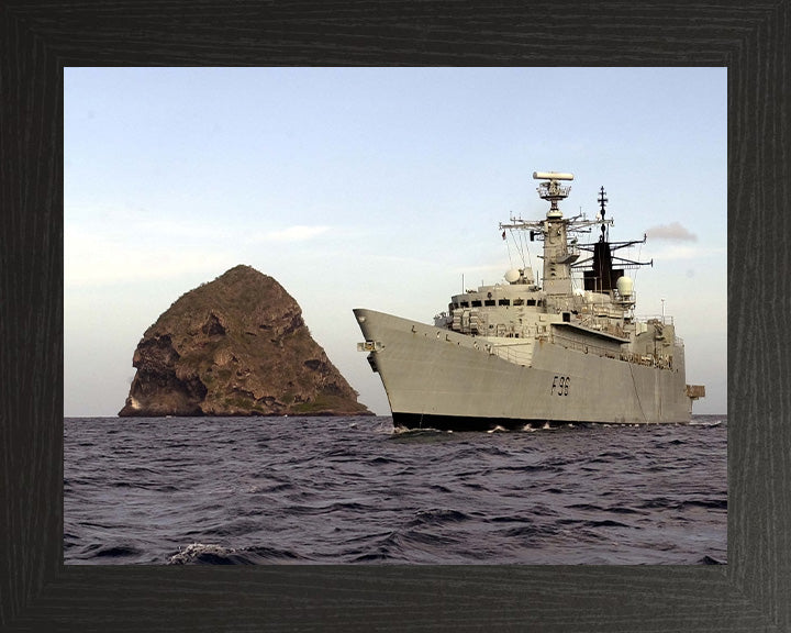 HMS Sheffield F96 | Photo Print | Framed Print | Poster | Type 22 | Frigate | Royal Navy Hampshire Prints