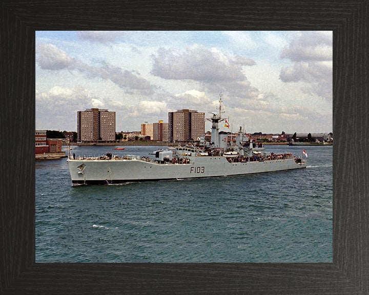 HMS Lowestoft F103 Royal Navy Rothesay class frigate Photo Print or Framed Print - Hampshire Prints