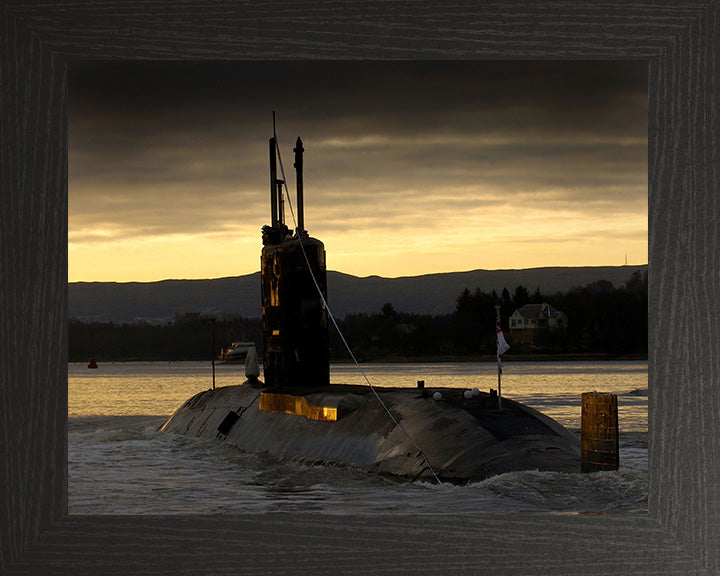 HMS Spartan S105 Submarine | Photo Print | Framed Print | Swiftsure Class | Royal Navy Hampshire Prints